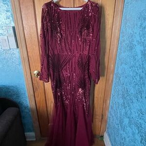 Elegant Burgundy Sequin Dress